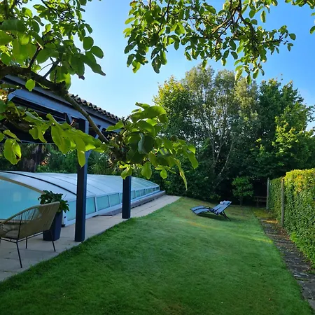 Gîte Côté Terre, avec piscine chauffée La Roche-sur-Yon Chambre photo